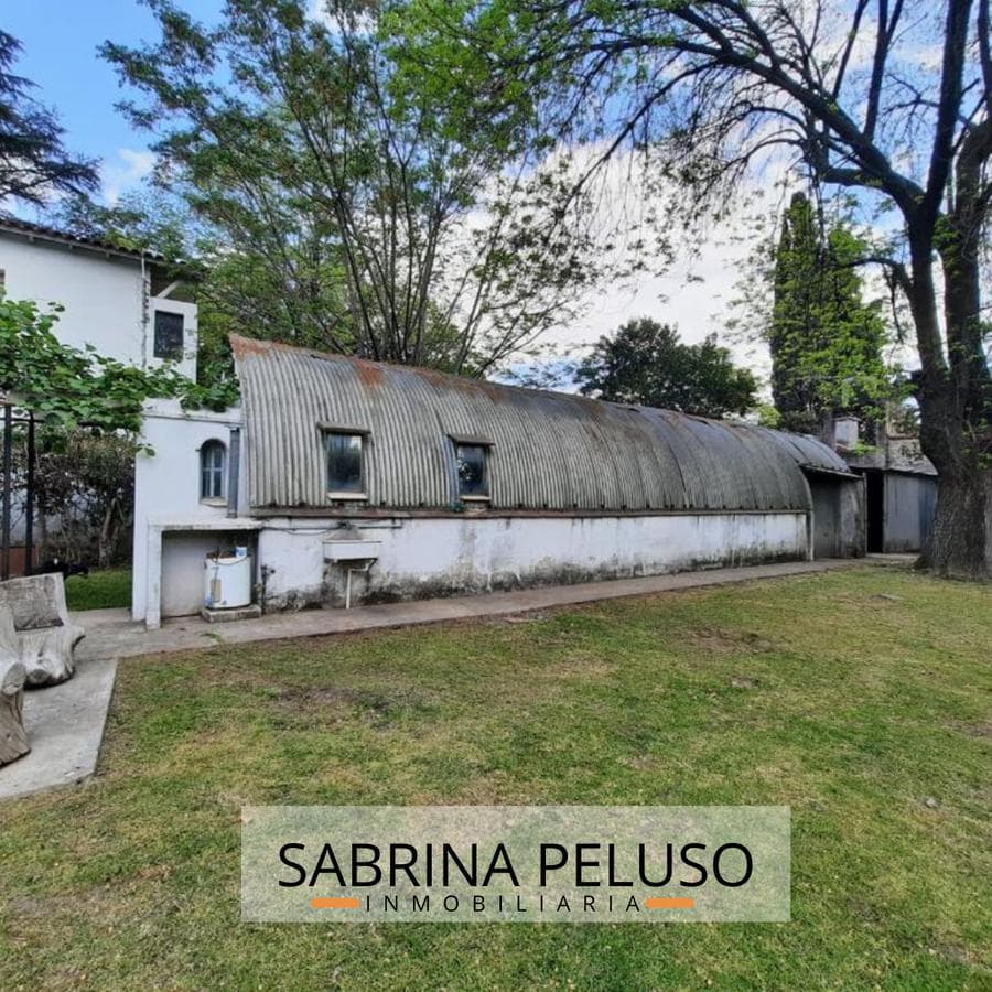 For Sale: Francisco Alvarez Country House