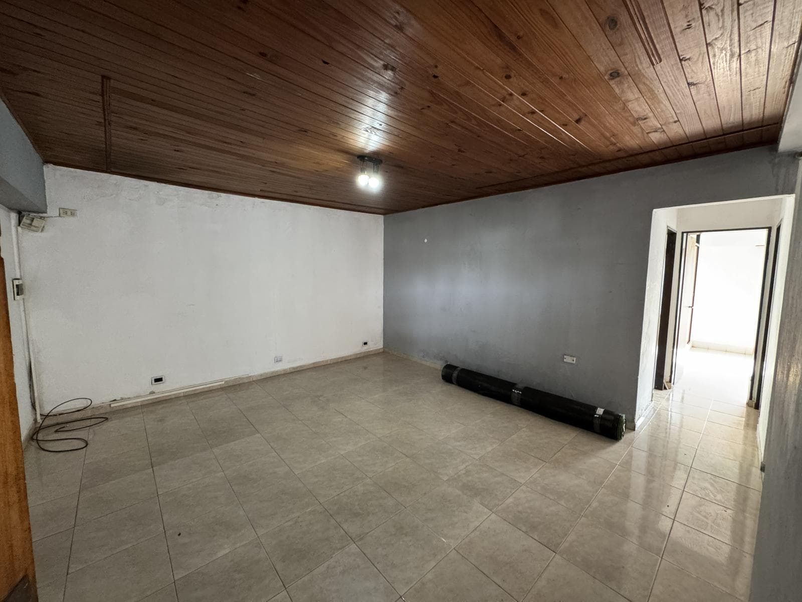 3-ROOM HOUSE FOR SALE IN ZEBALLOS – FLORENCIO VARELA