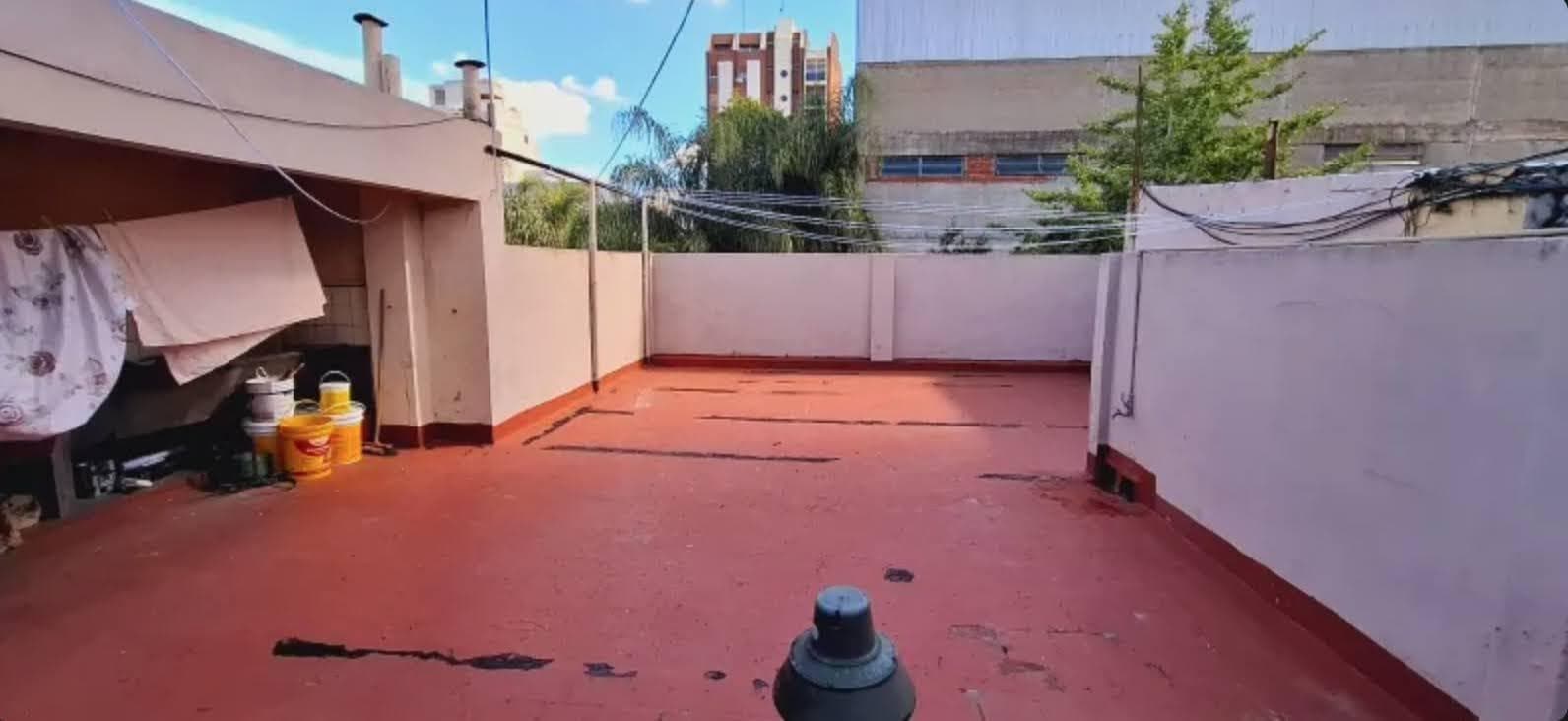 For Sale - 3-room apartment in Lanús Oeste