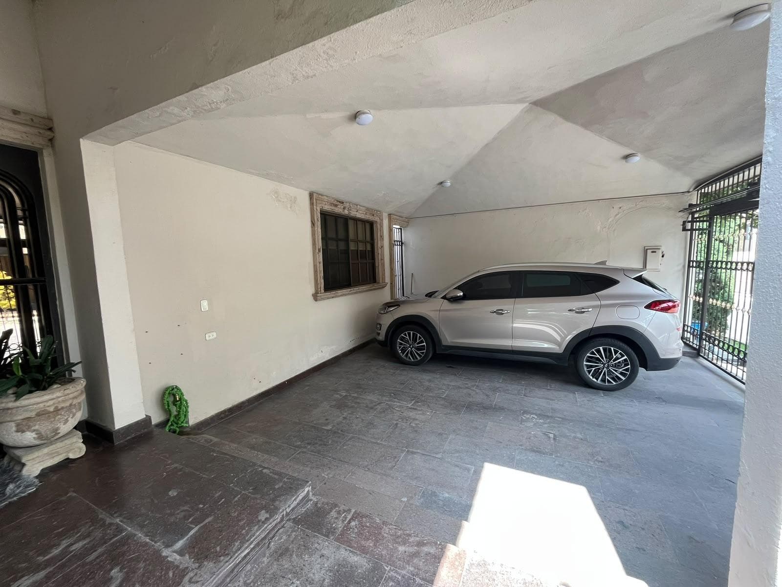 HOME FOR SALE – CONTRY LA SILLA, 7TH SECTOR