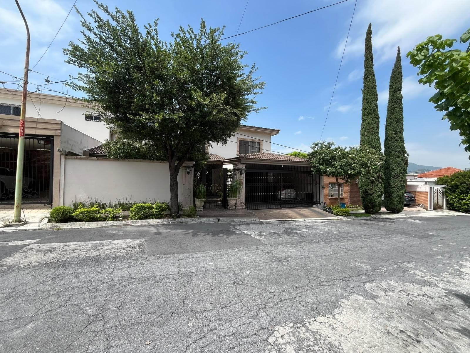 HOME FOR SALE – CONTRY LA SILLA, 7TH SECTOR