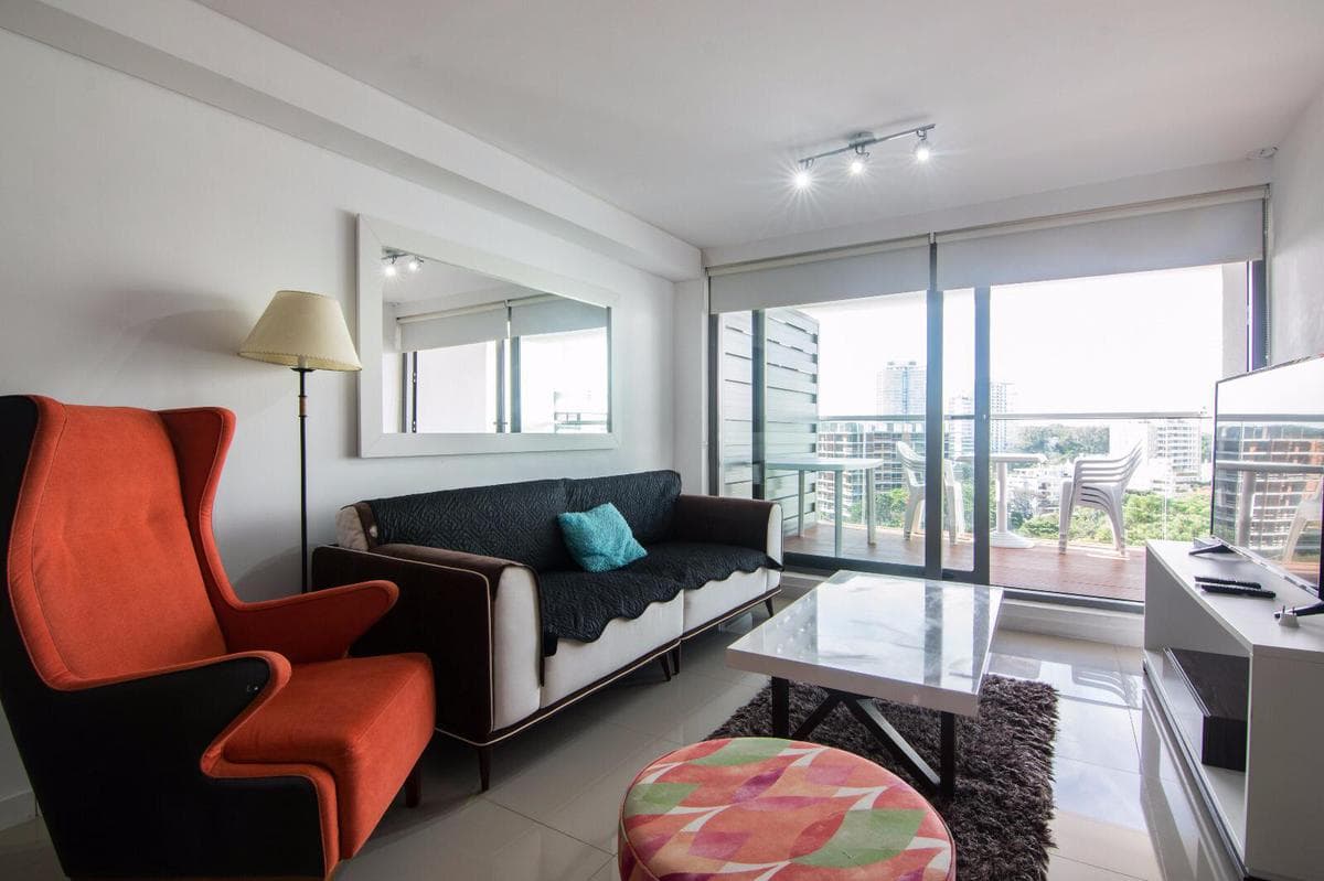Apartment - Playa Brava, 2 bedrooms, building with amenities