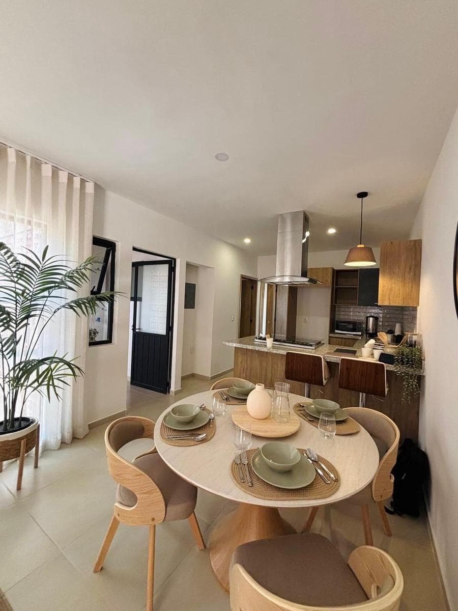 Apartment on Blanco and Cuellar, 1st Floor