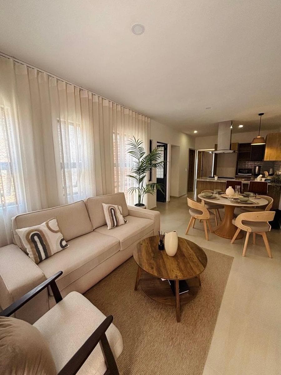 Apartment on Blanco and Cuellar, 1st Floor