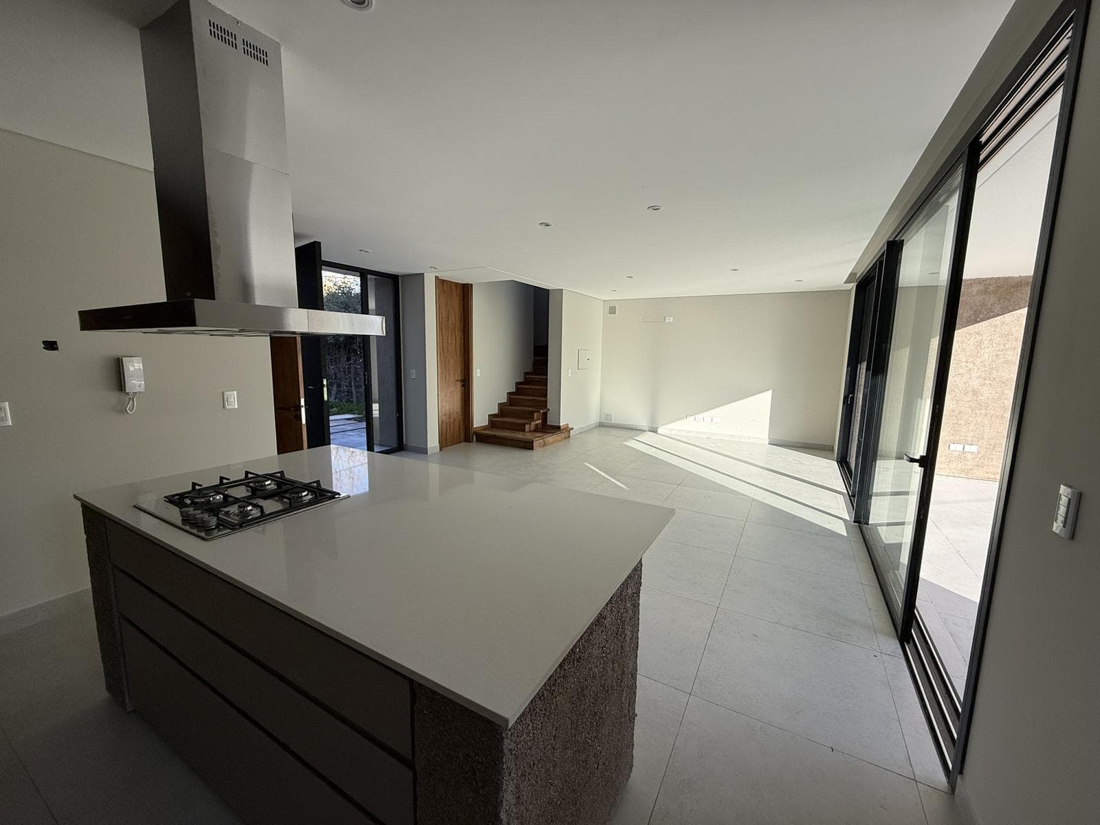 House in Chacras De Coria