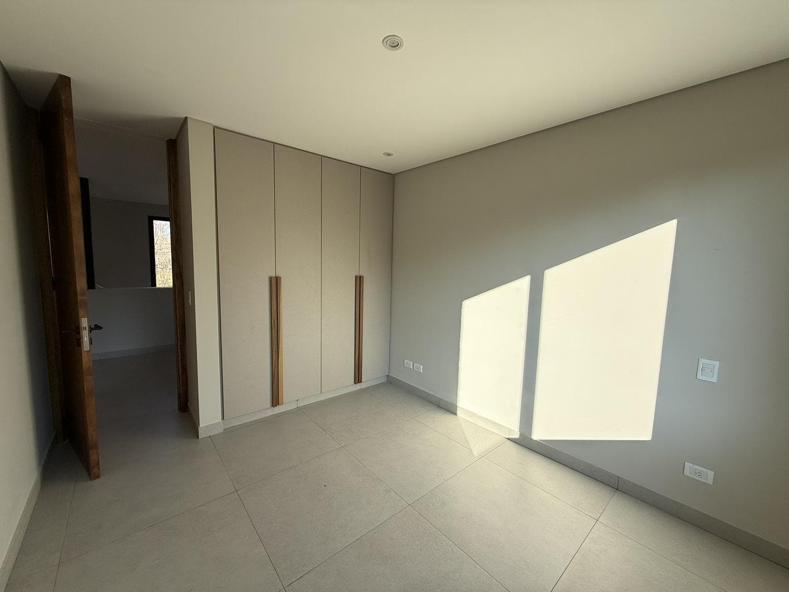 House in Chacras De Coria