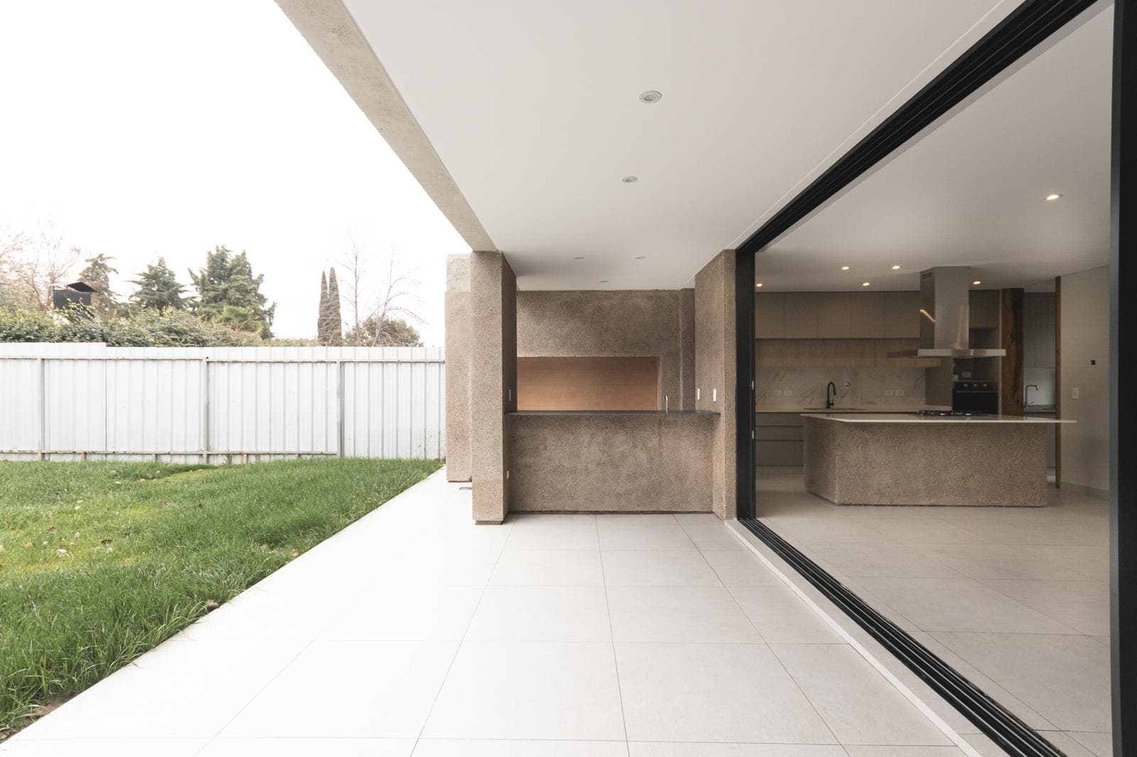 House in Chacras De Coria