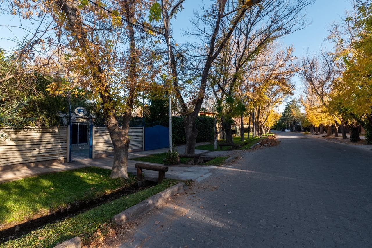 House for Sale in a Prime Location