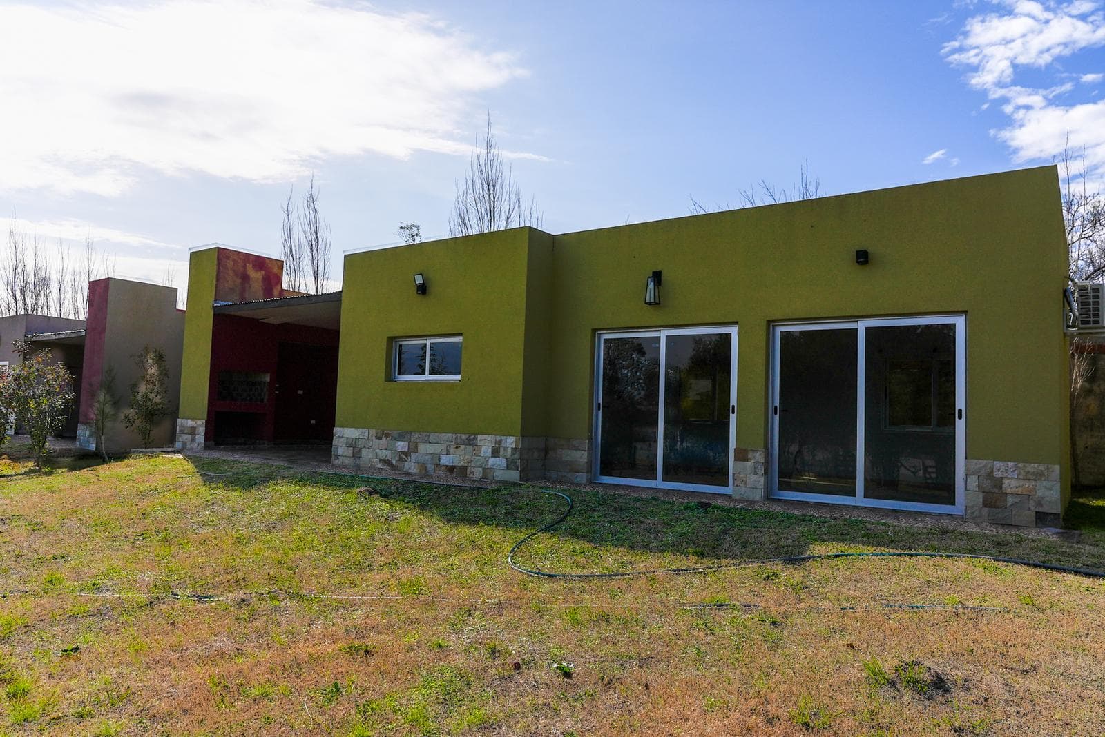 89.62 m² studio apartment for sale with a barbecue area and access to Colón Park in Entre Ríos