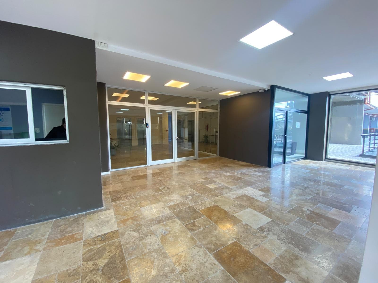 Office for Sale with Included Parking Space - Delta Center, Rincón de Milberg