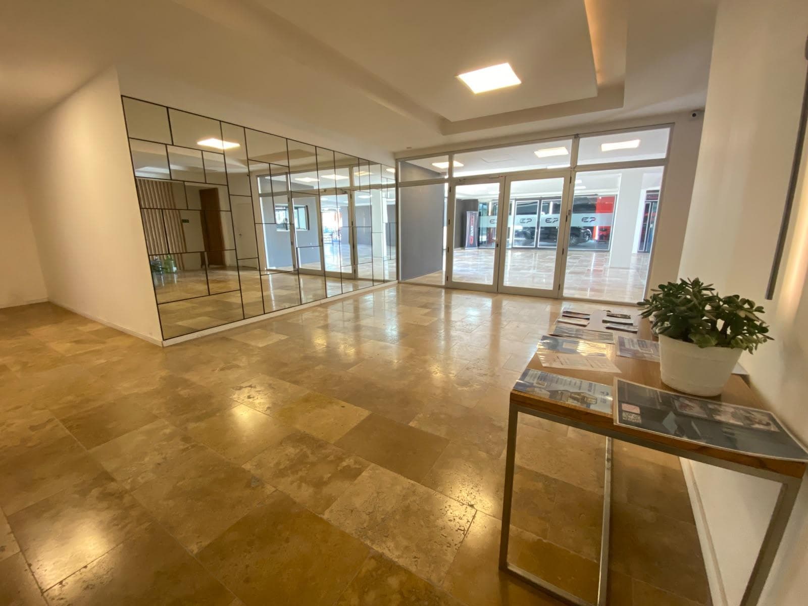 Office for Sale with Included Parking Space - Delta Center, Rincón de Milberg