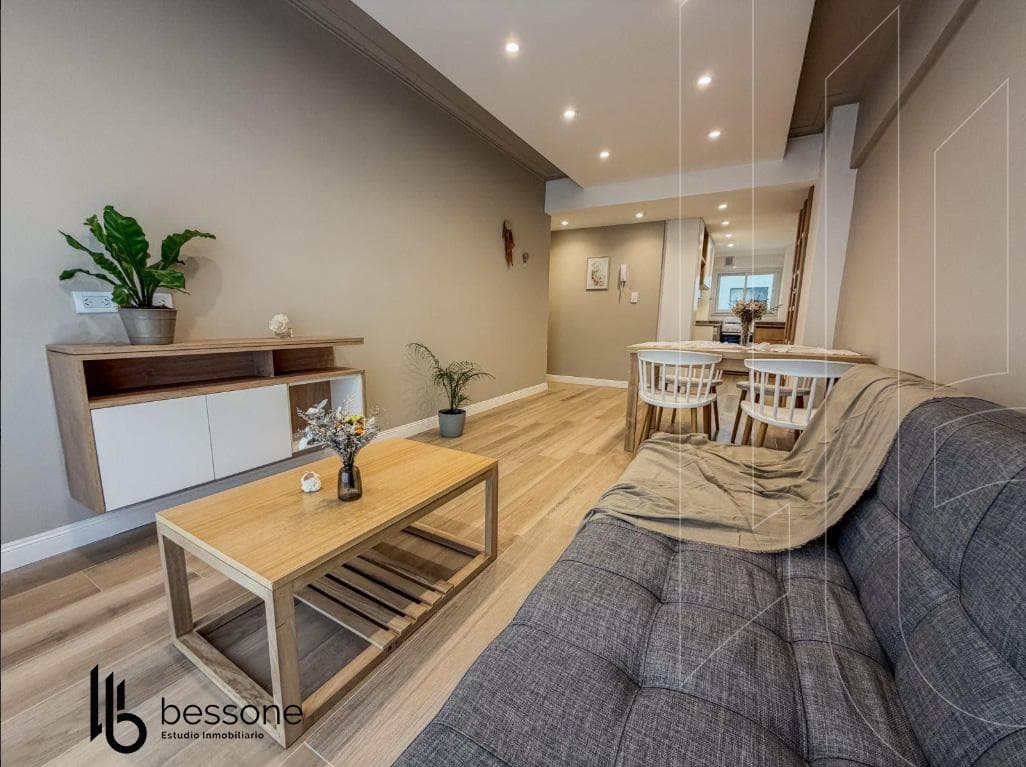 Refurbished and Furnished Apartment in Plaza Mitre