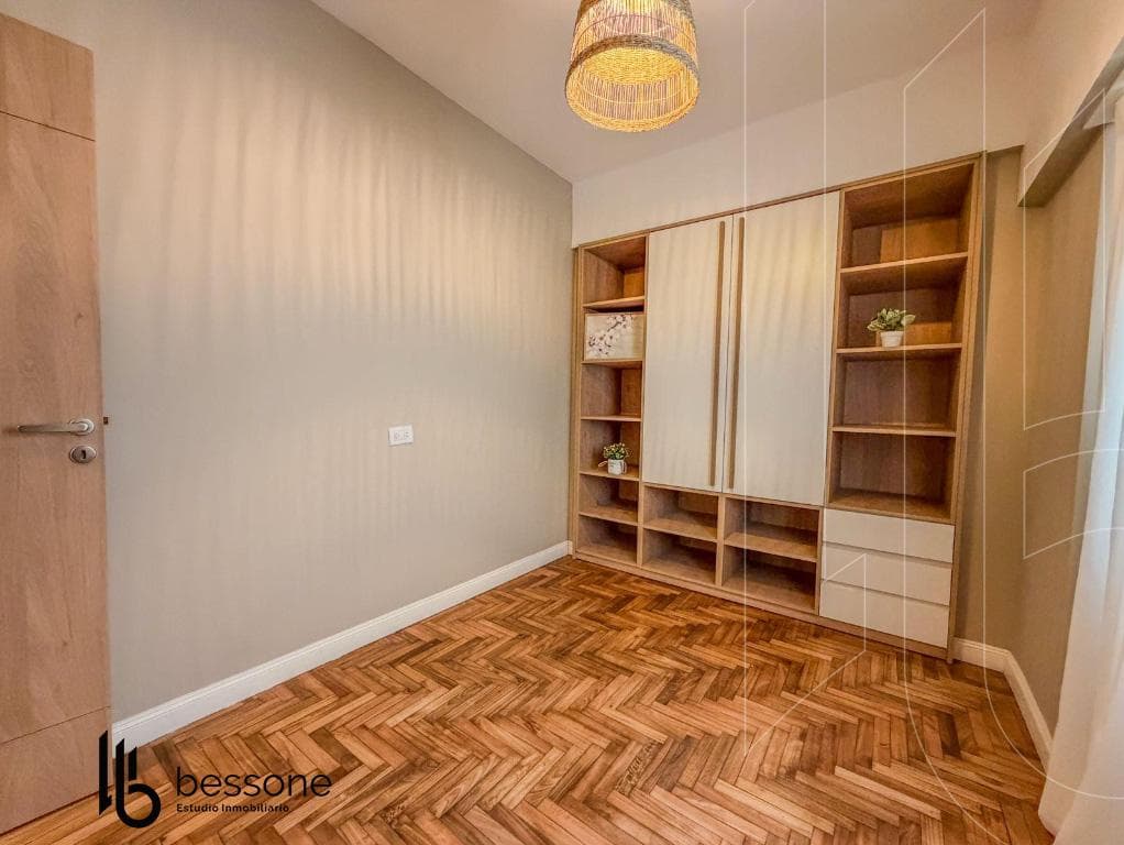 Refurbished and Furnished Apartment in Plaza Mitre