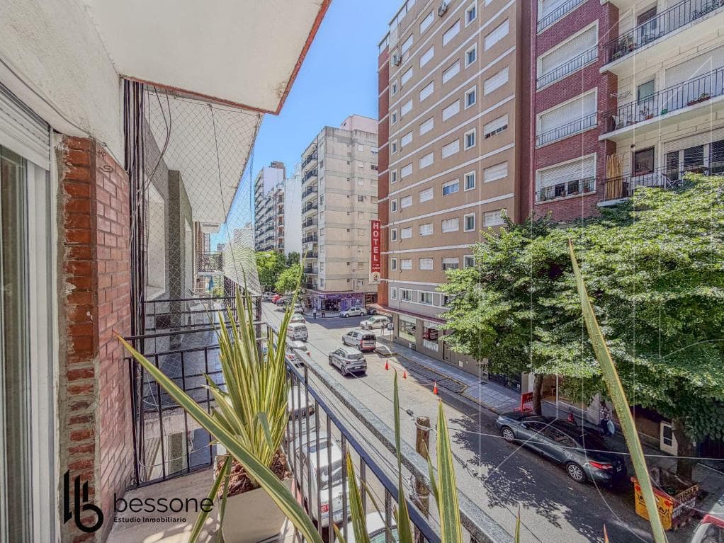 Refurbished and Furnished Apartment in Plaza Mitre