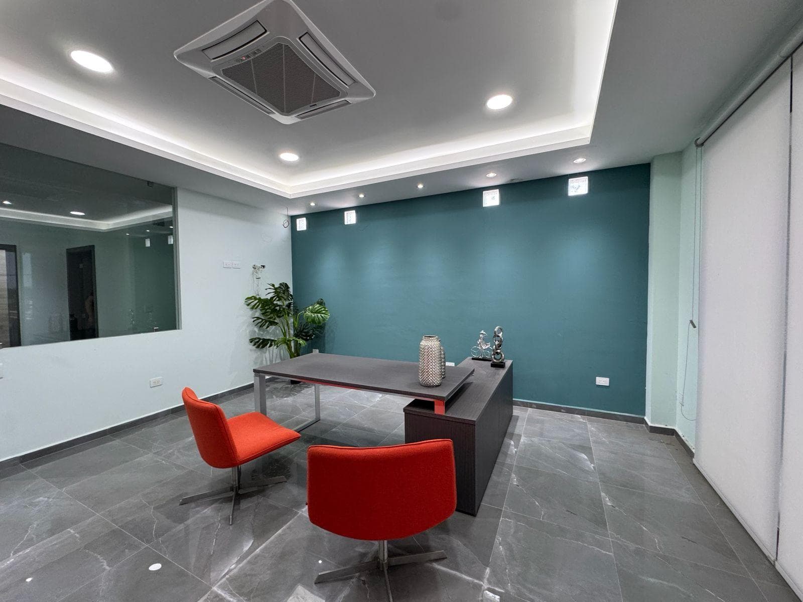 Office for Sale in Guadalupe