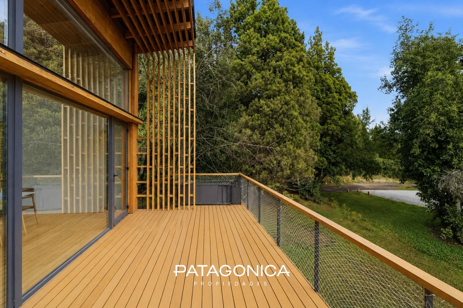 110 m² House with Lake View - Vista Azul