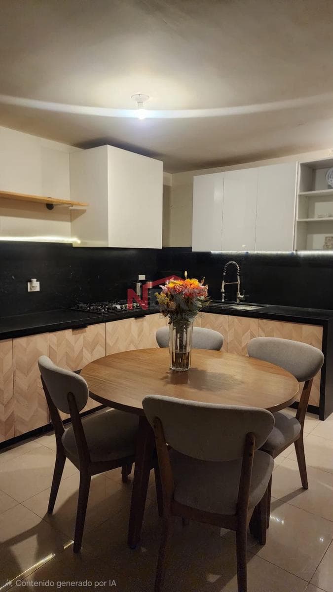 HOUSE FOR SALE IN COL. SAN BOSCO