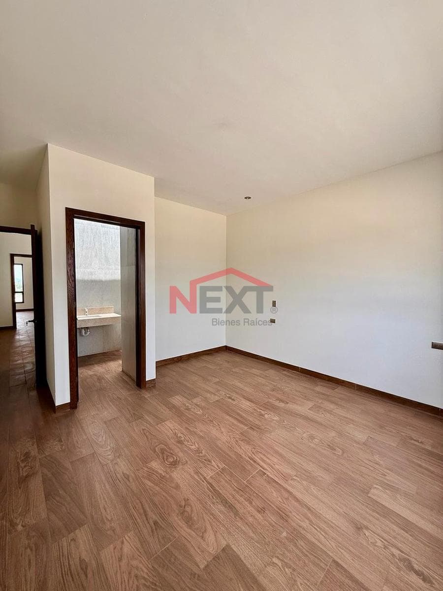 HOUSE FOR SALE IN SETERRA | INCLUDES CARPENTRY, TERRACE, AND FREE FURNISHINGS