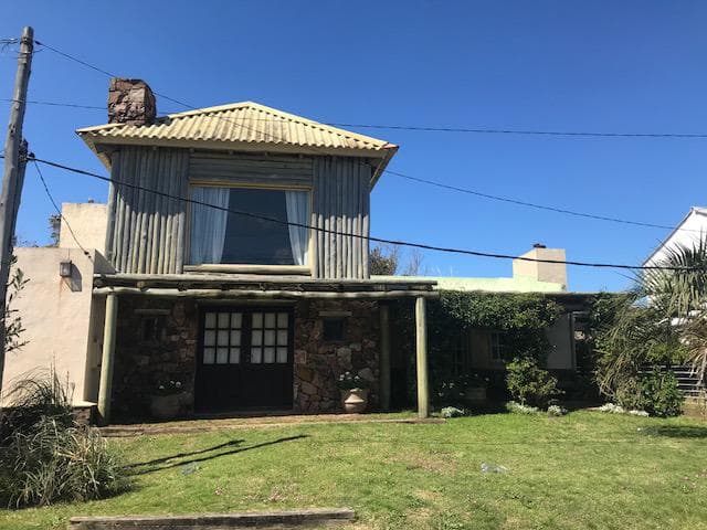 HOUSE FOR RENT IN LA PAZ JI - TM3403