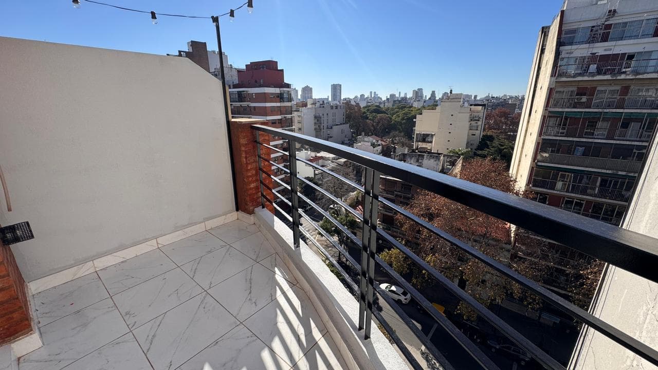 One-room apartment with a partition in Villa Crespo