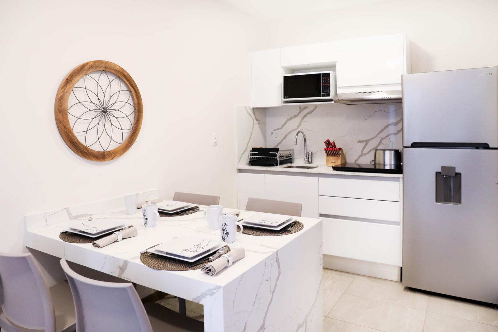 Turnkey apartment for sale in downtown Playa del Carmen