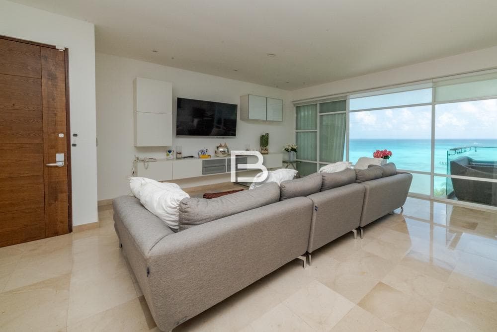 Punta Cancun Apartment for Sale