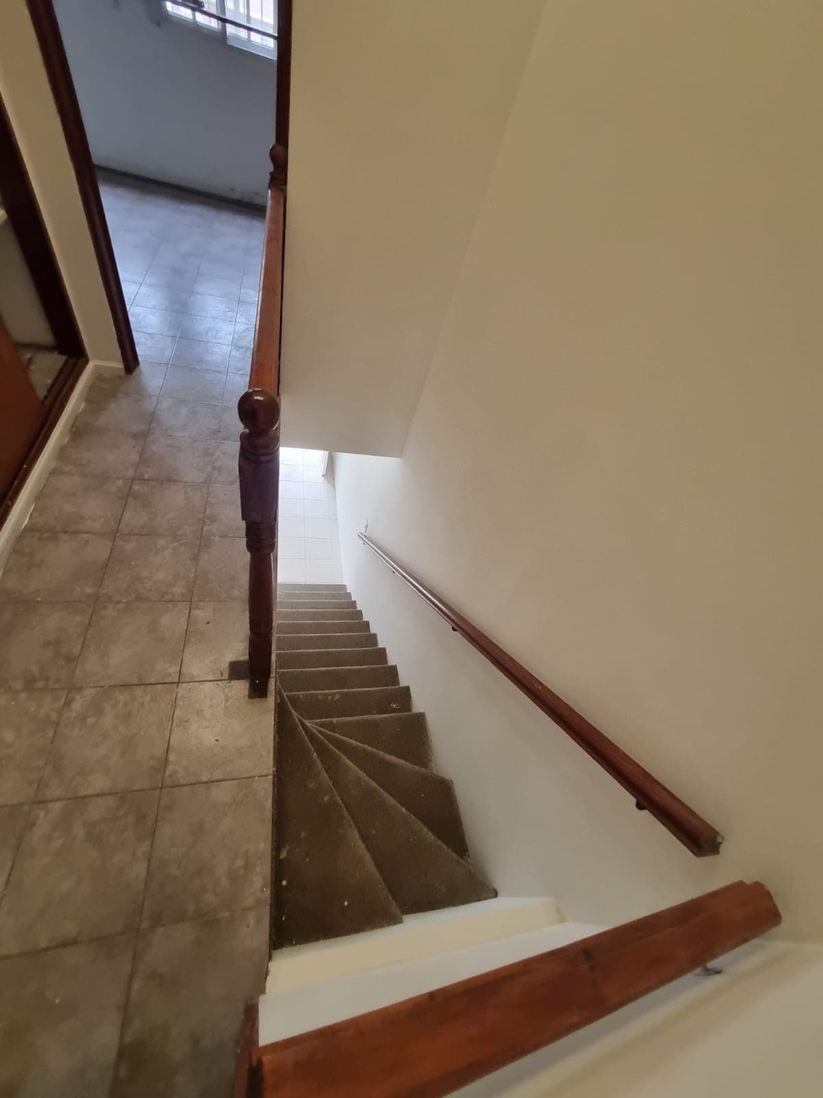 3-Bedroom Duplex with Garage for Sale in Padua