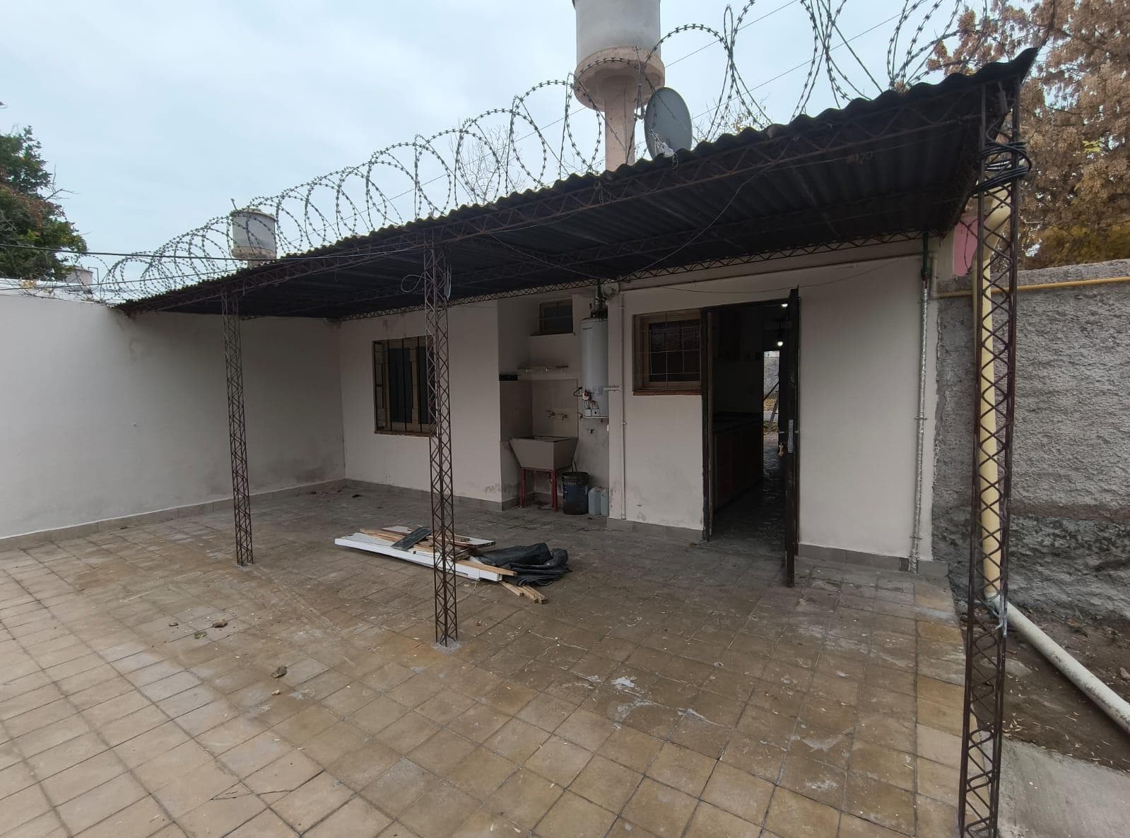 2-Bedroom House for Sale - QUALIFIES FOR A LOAN - Las Heras