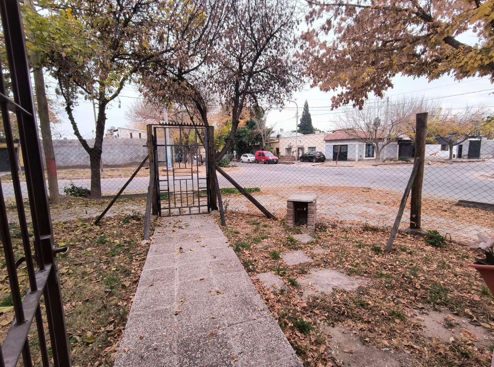 2-Bedroom House for Sale - QUALIFIES FOR A LOAN - Las Heras