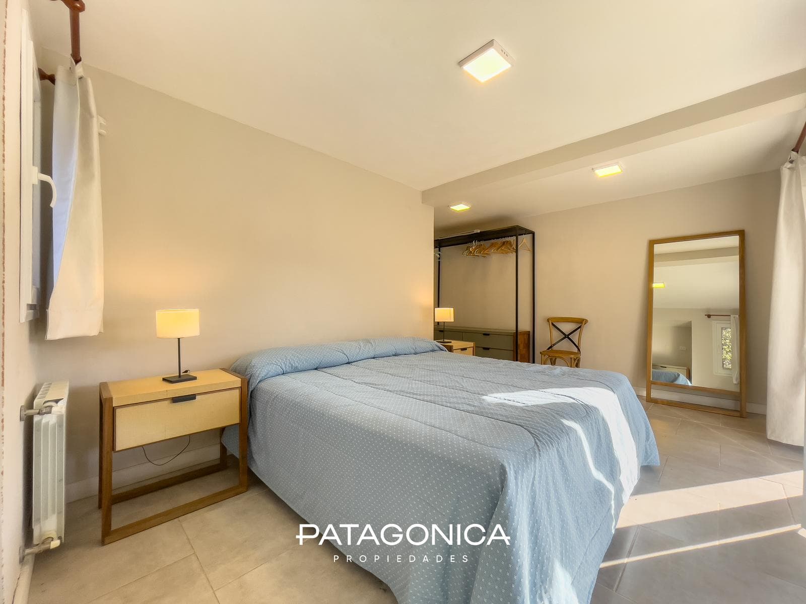FOR SALE: 126 m² HOUSE, FULLY FURNISHED, WITH VIEWS OF THE HILLS AND A PARTIAL VIEW OF LAGO CORRENTOSO, VILLA LA ANGOSTURA