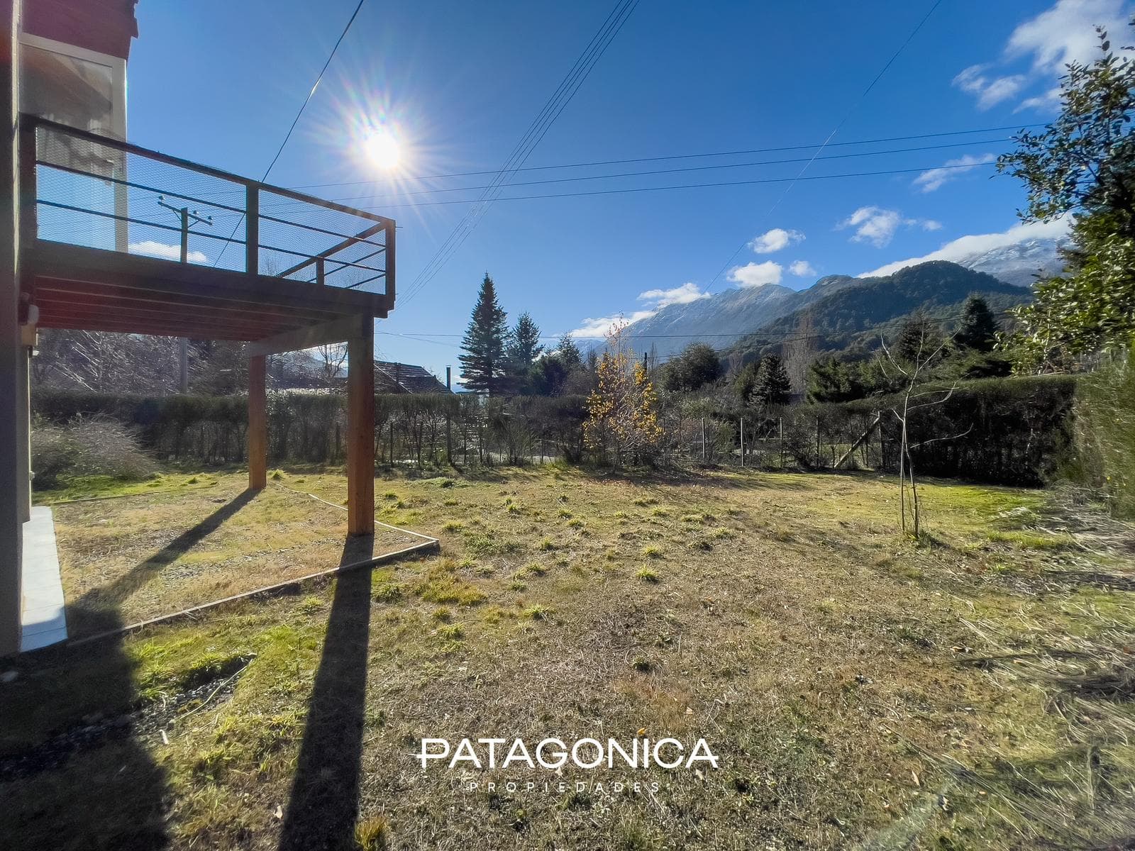 FOR SALE: 126 m² HOUSE, FULLY FURNISHED, WITH VIEWS OF THE HILLS AND A PARTIAL VIEW OF LAGO CORRENTOSO, VILLA LA ANGOSTURA