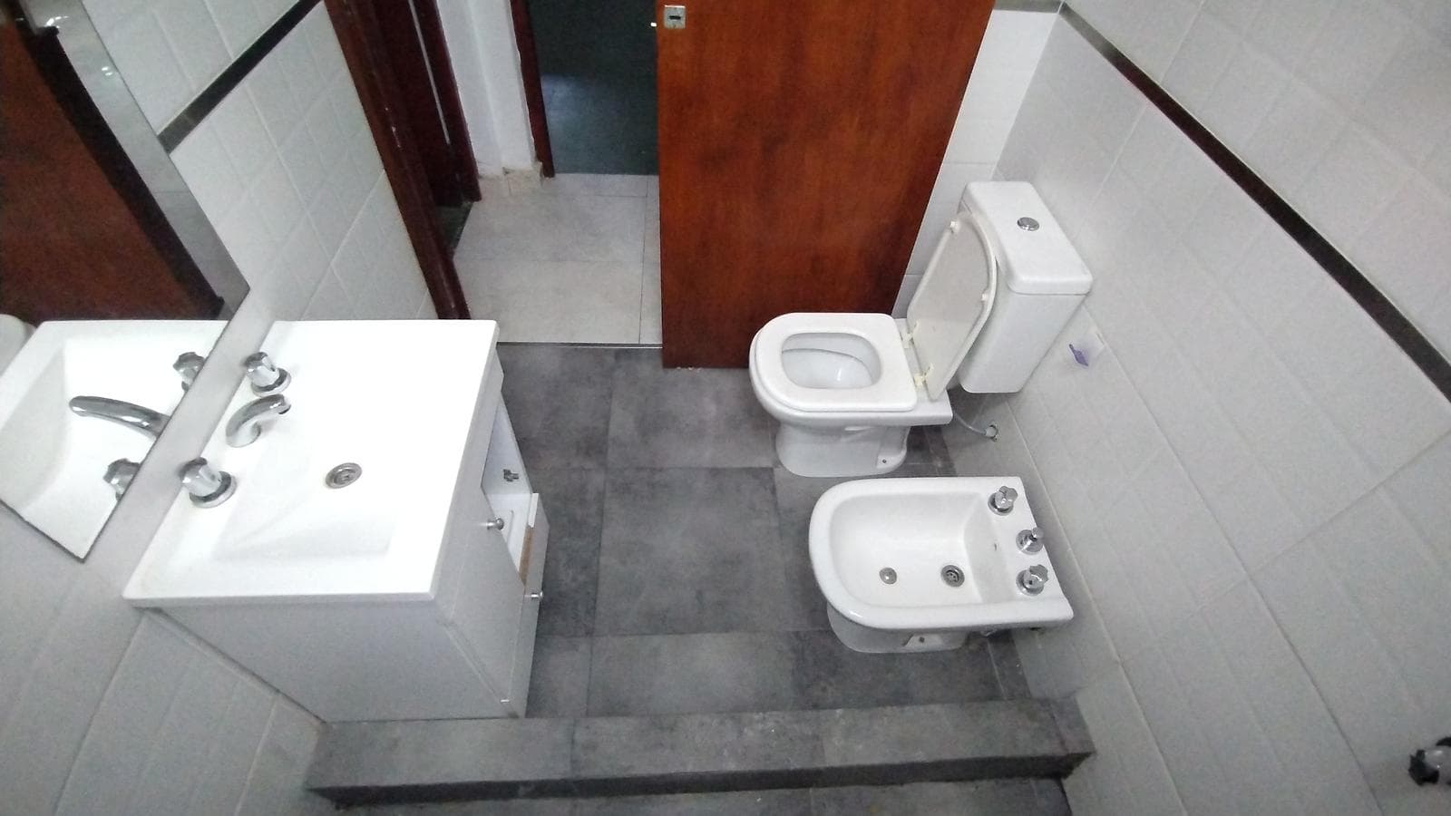 For Sale/Trade: Two-Bedroom House with Garden. South Area, Rosario
