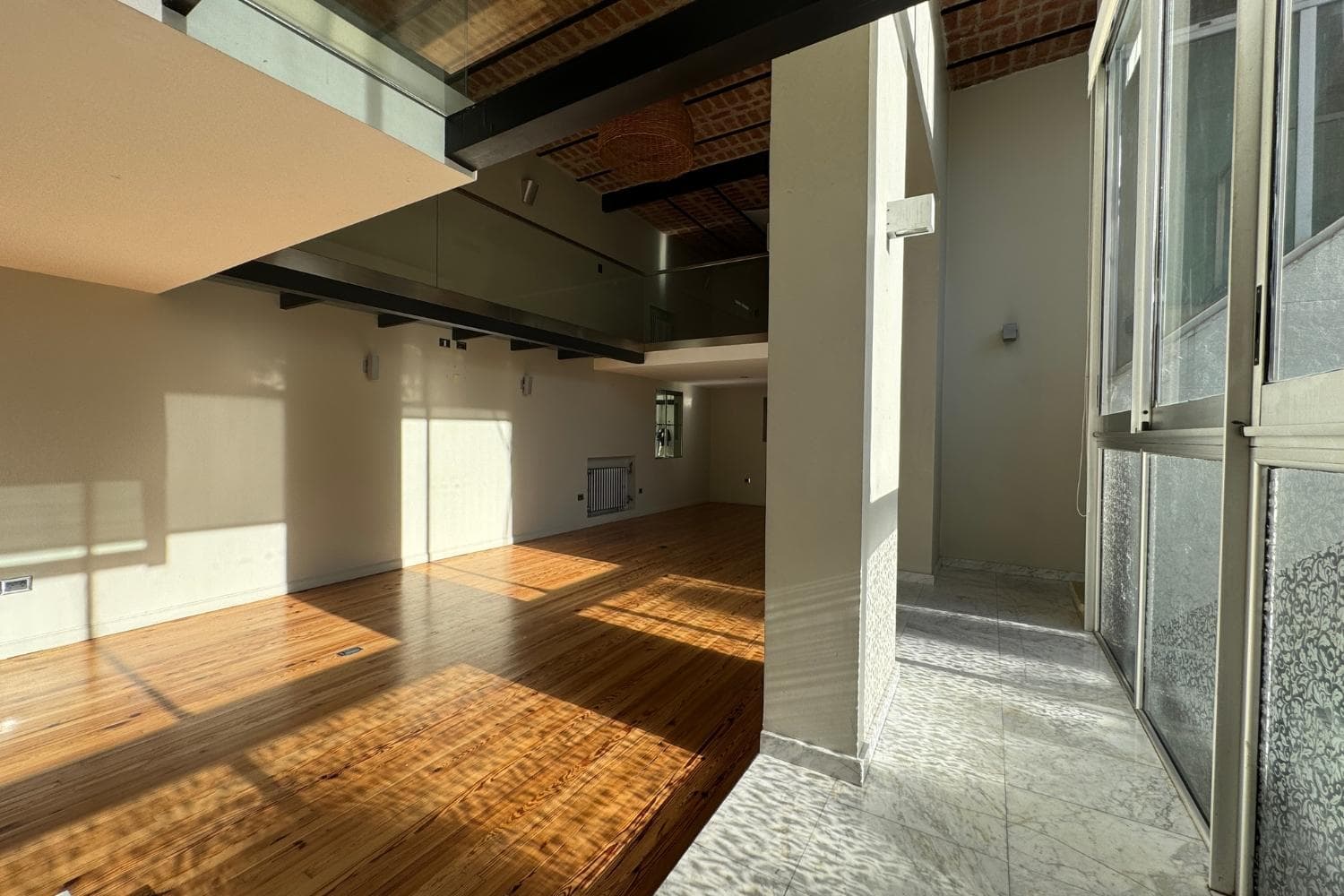 PH apartment for sale in Recoleta. One-bedroom loft with 118 m² of actual floor space