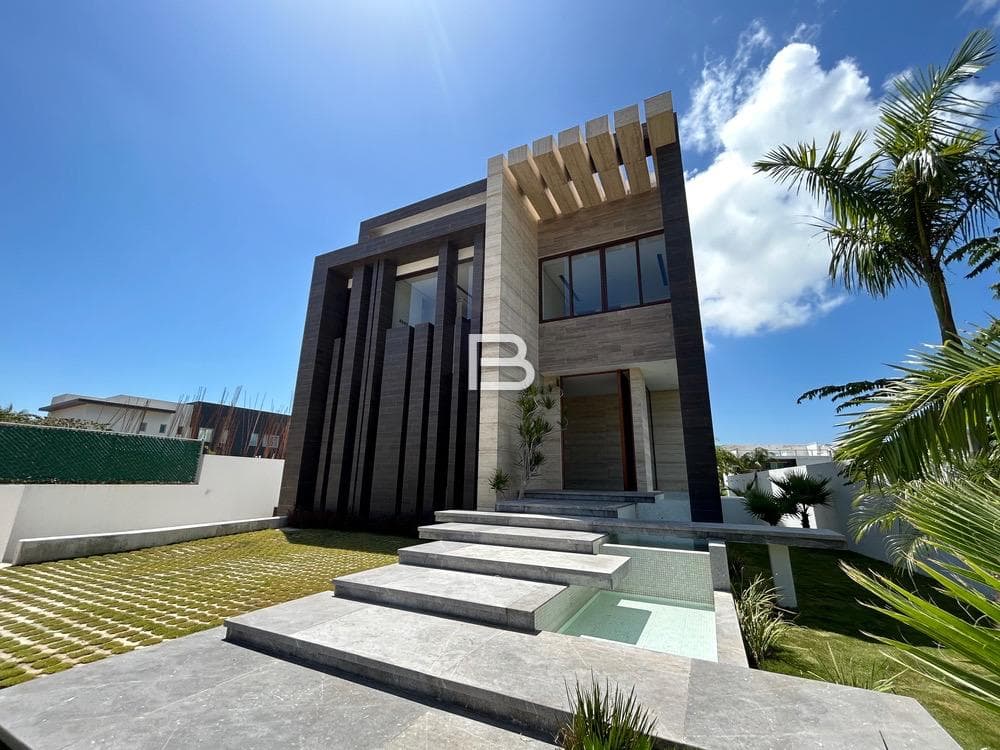 Puerto Cancún Los Canales: Brand-New House for Sale