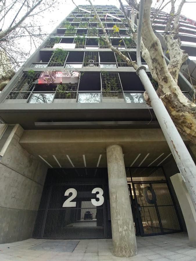 STUDIO APARTMENT/OFFICE FOR SALE WITH BALCONY OVERLOOKING JB JUSTO Y VERA—SUITABLE FOR PROFESSIONAL USE