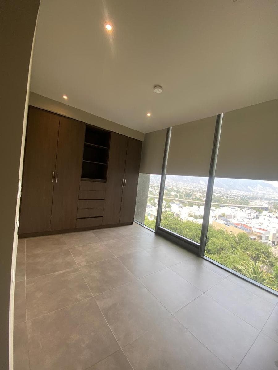 APARTMENT FOR RENT ON VIA CORDILLERA, VALLE PONIENTE, JARDÍN SECRETO