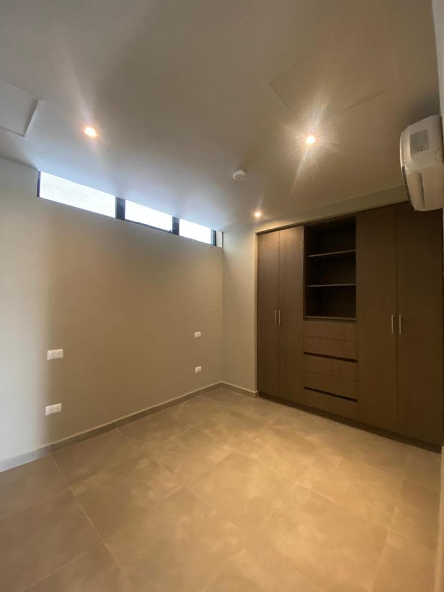 APARTMENT FOR RENT ON VIA CORDILLERA, VALLE PONIENTE, JARDÍN SECRETO
