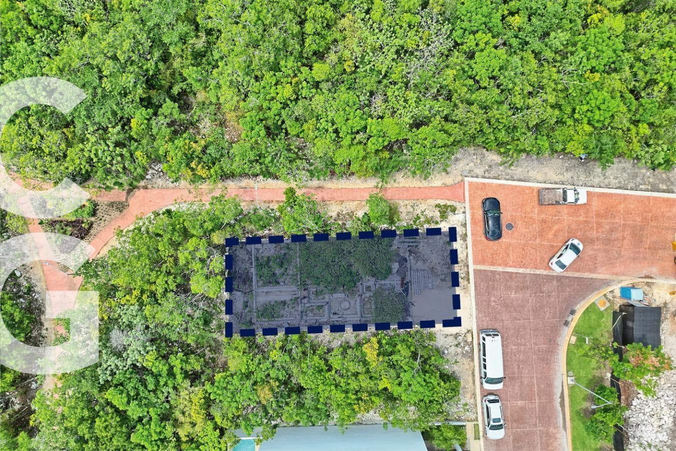 250 m2 Lot for Sale in Cancún in the Vía Cumbres Residential Community