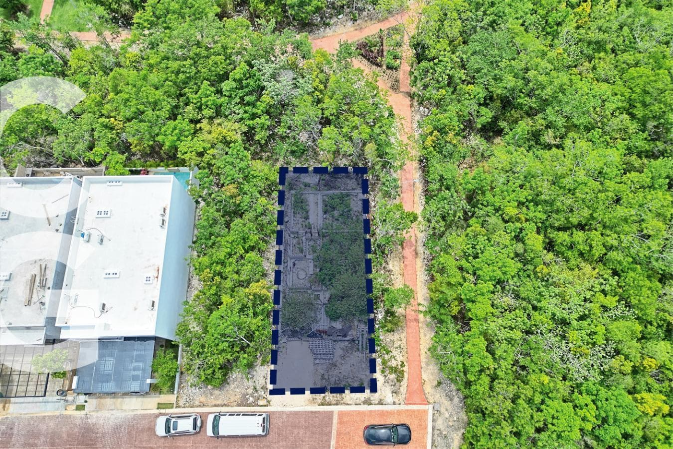 250 m2 Lot for Sale in Cancún in the Vía Cumbres Residential Community