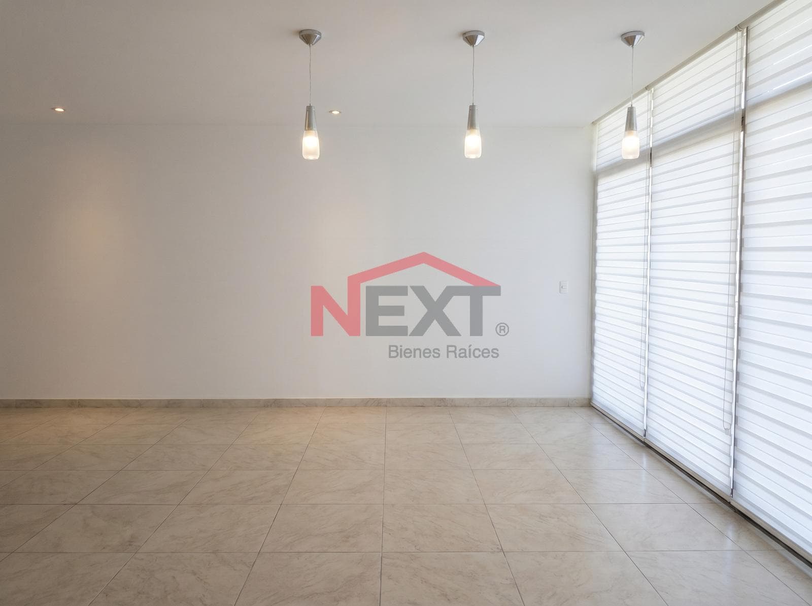 APARTMENT FOR SALE IN SKY PITIC