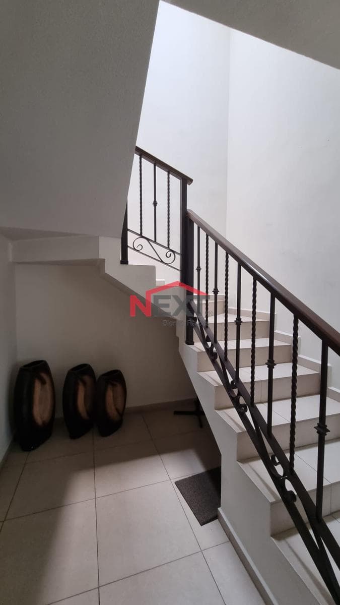 Furnished House for Rent in La Rosaleda