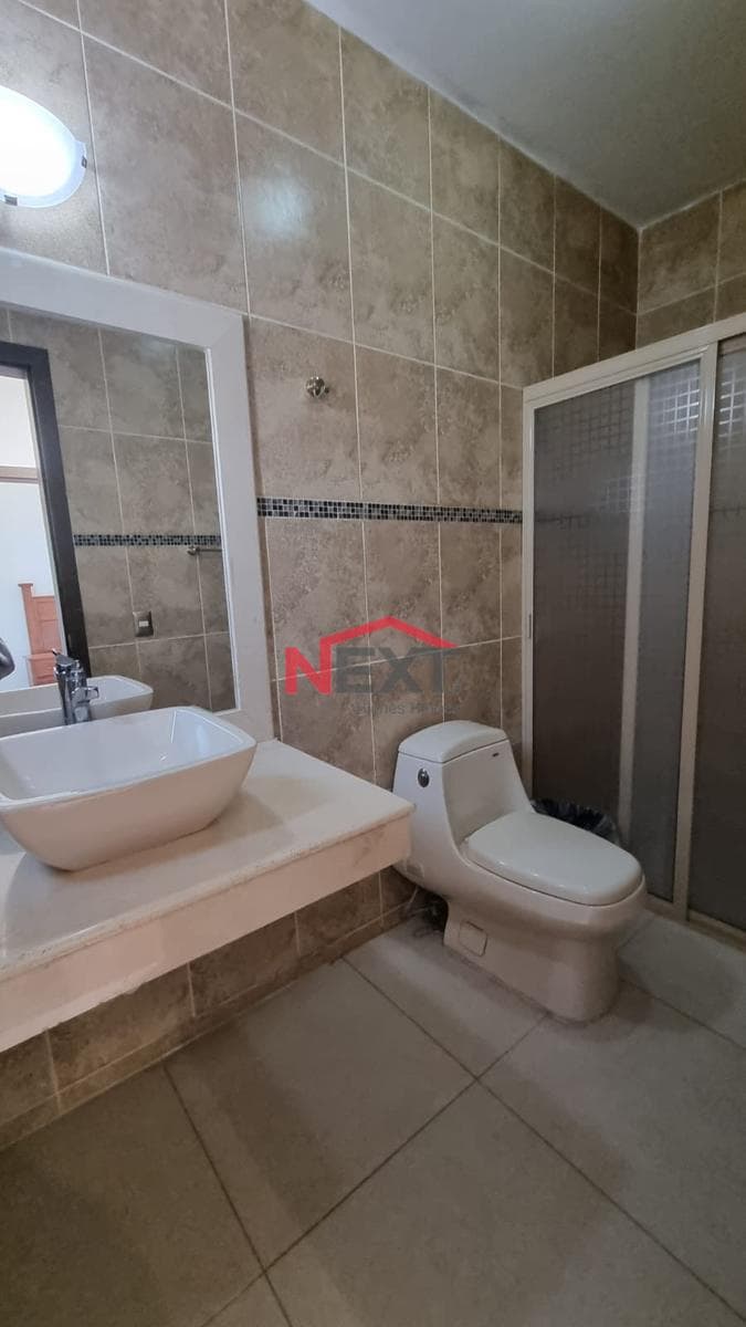 Furnished House for Rent in La Rosaleda