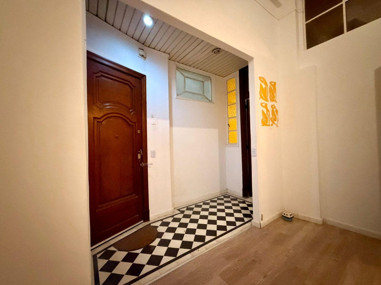3-Bedroom Townhouse for Sale in San Nicolas