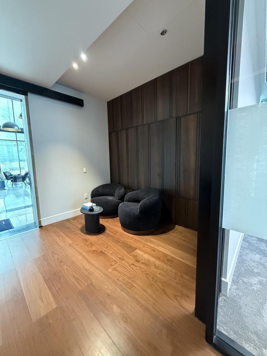 OFFICE IN SANTA MARÍA FOR SALE