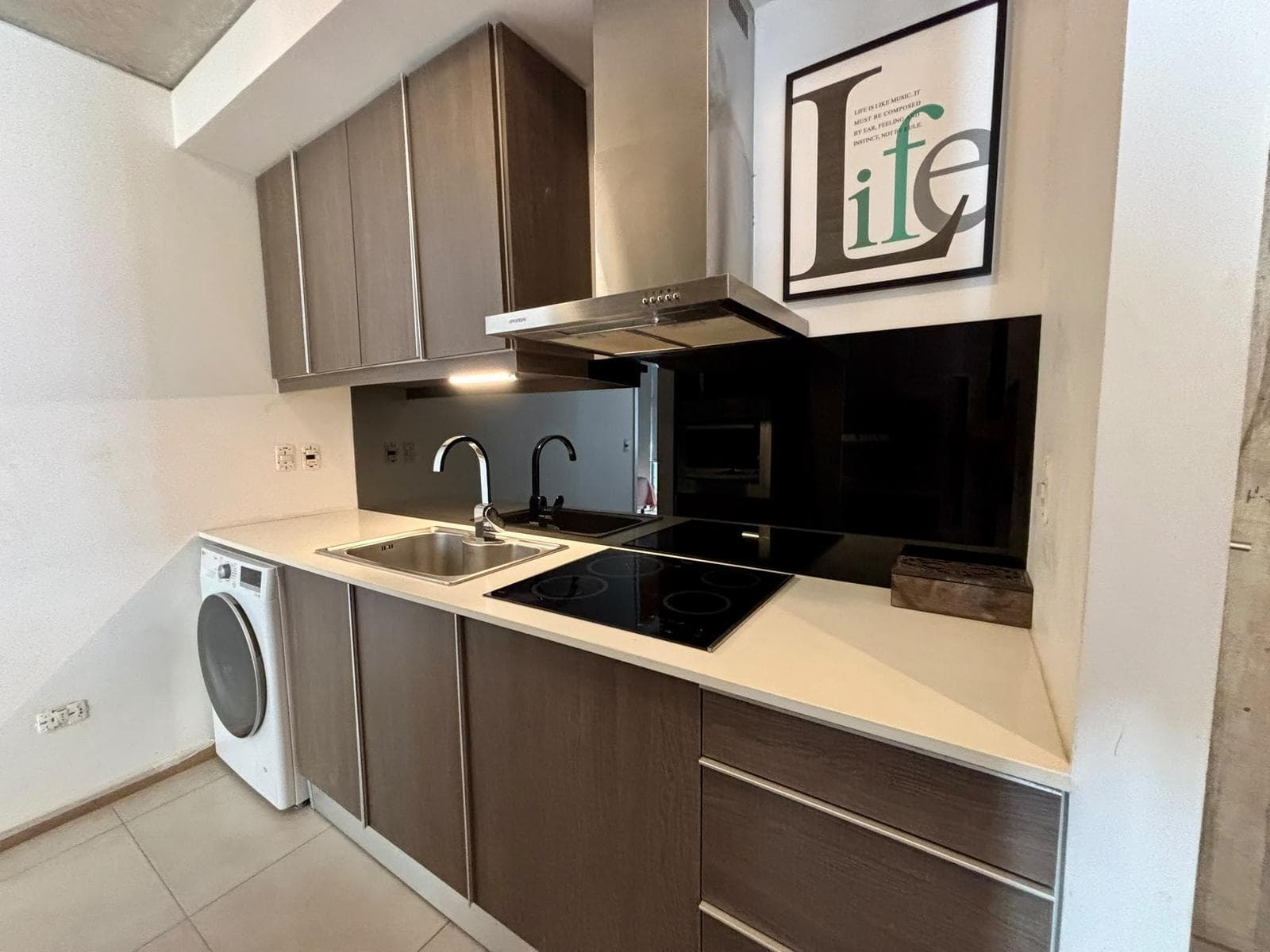 Annual Rental: 2-Bedroom Apartment at Be House Punta del Este