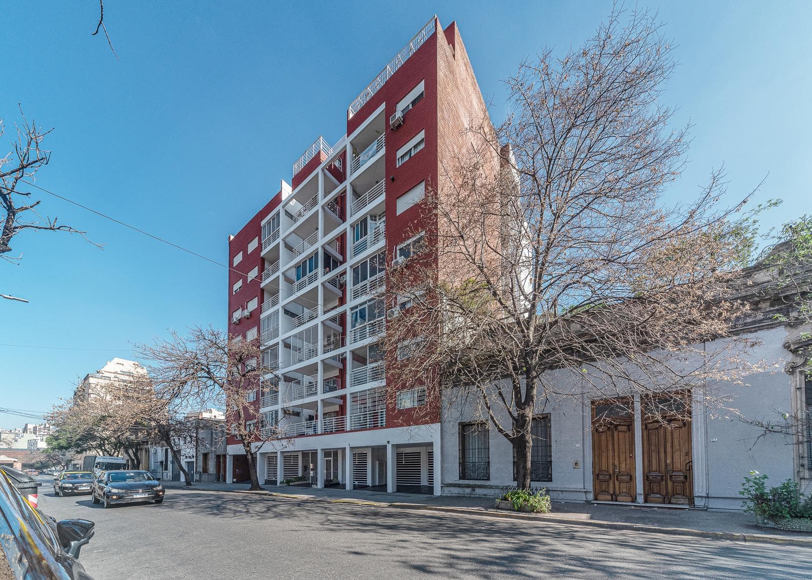 4-room apartment for sale in Almagro with a garage