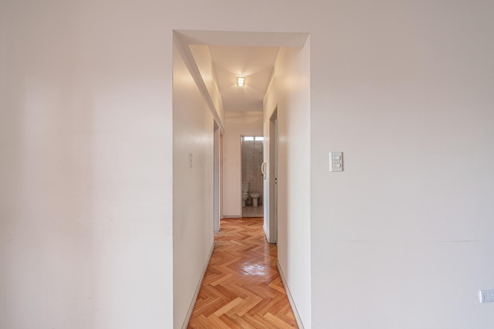 4-room apartment for sale in Almagro with a garage