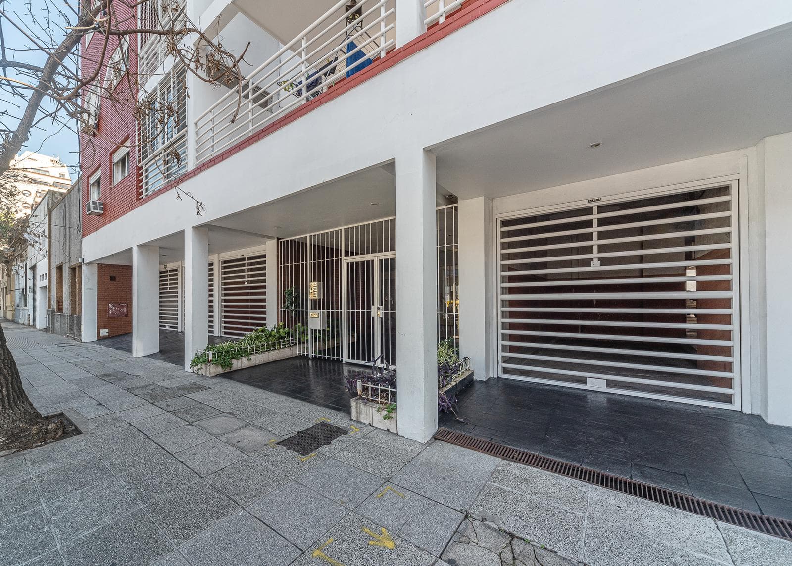 4-room apartment for sale in Almagro with a garage