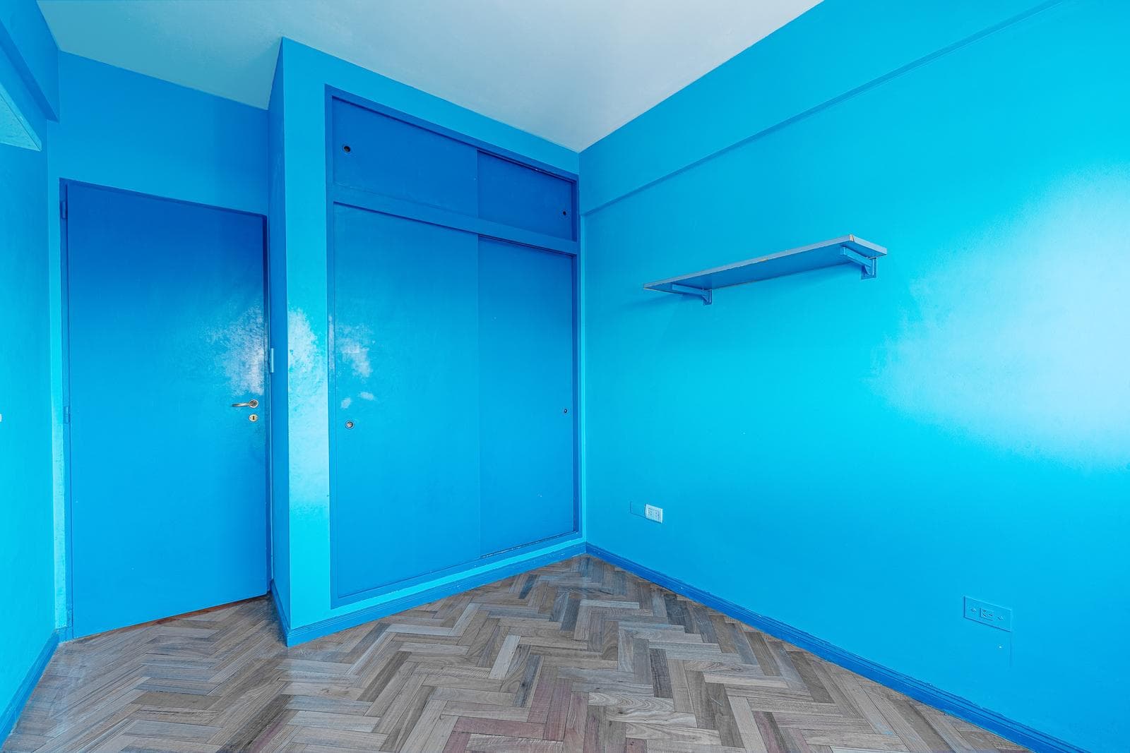 4-room apartment for sale in Almagro with a garage