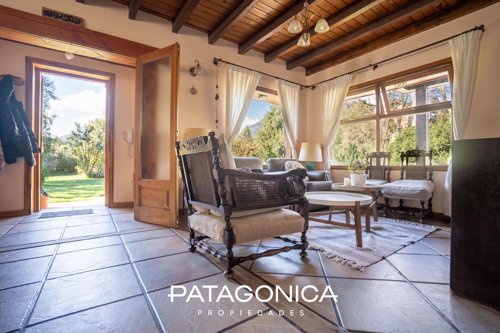 237 m² house with a view of the mountains - El Once neighborhood.